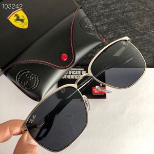 Ray-Ban Sunglasses 563
